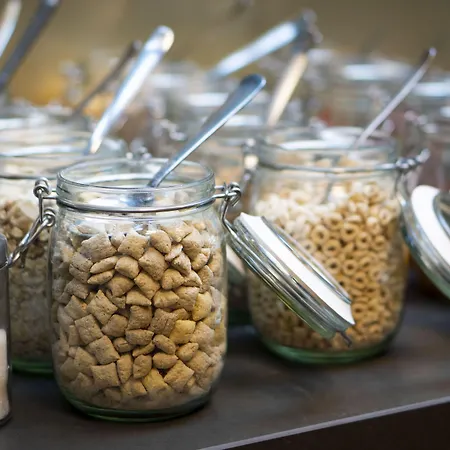 Olof ホテル 3*